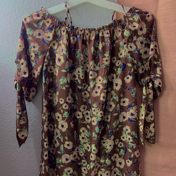 Loose off the Shoulder Dress - Picture 1 of 1